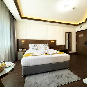 Hotel Fortune Plaza Hotel, Airport